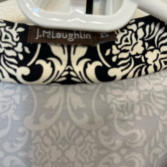 J.McLaughlin 3/4 sleeve dress - Picture 2 of 3